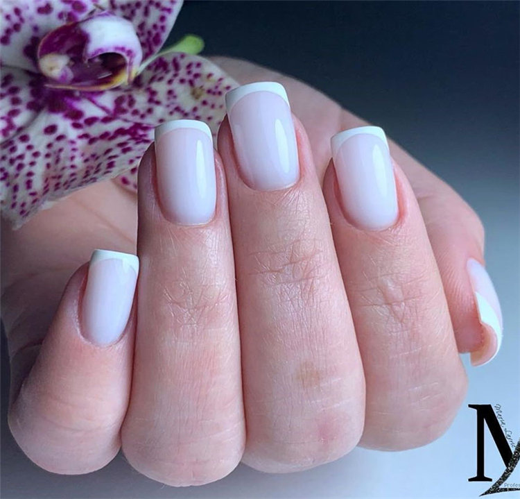 french nail designs ideas, include glitter nails, short nails, and long nails designs and more. If you want to manicure, you can browse our website from time to time. #frenchtipnails #frenchnails #nailart