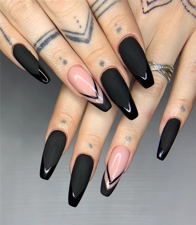 french nail designs ideas, include glitter nails, short nails, and long nails designs and more. If you want to manicure, you can browse our website from time to time. #frenchtipnails #frenchnails #nailart