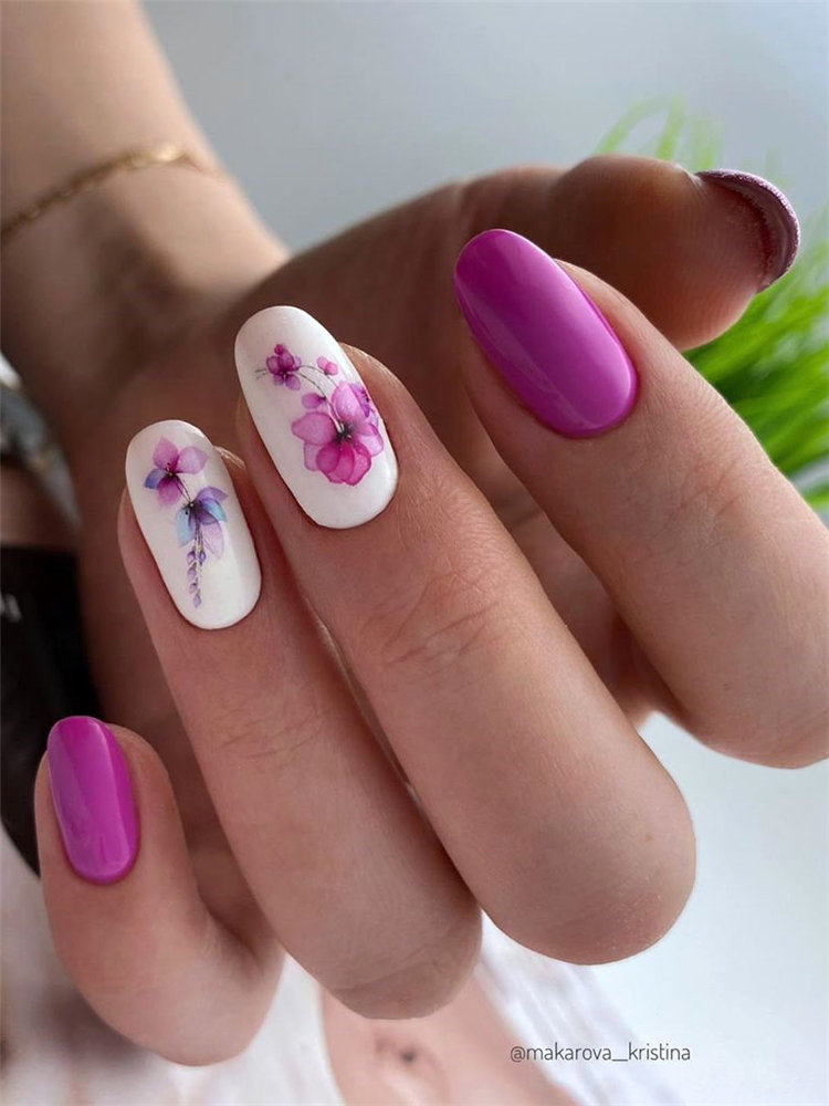 Are you looking for the nails designs for spring? we have found 40 stylish flowers nails ideas. From purplr lavender nails to rose nails and more. You will finding a nail art that you love and that suits spring. #springnails #flowersnails #summernails
