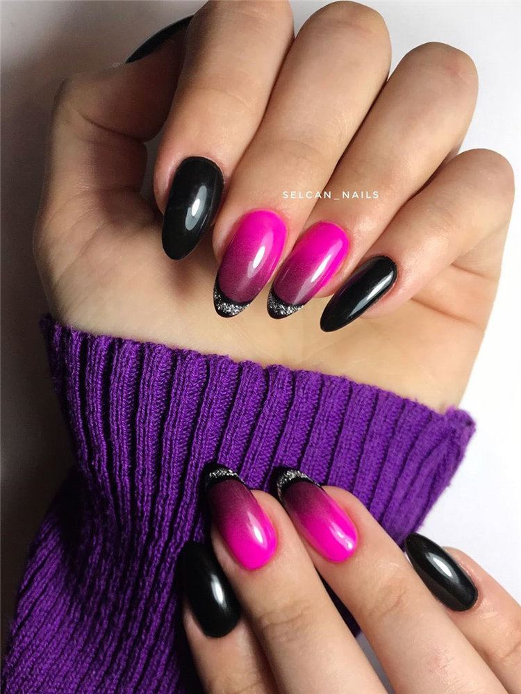 Black nail art has become one of the hottest looks in nails. We have found 40 edgy black nails designs ideas include french nails, square, round. Balck nail would be perfect for a any occasion.  #blacknails #nailart #nails