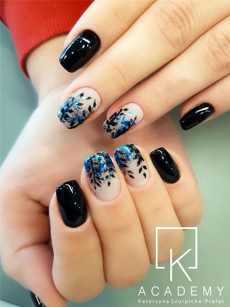 Black nail art has become one of the hottest looks in nails. We have found 40 edgy black nails designs ideas include french nails, square, round. Balck nail would be perfect for a any occasion.  #blacknails #nailart #nails