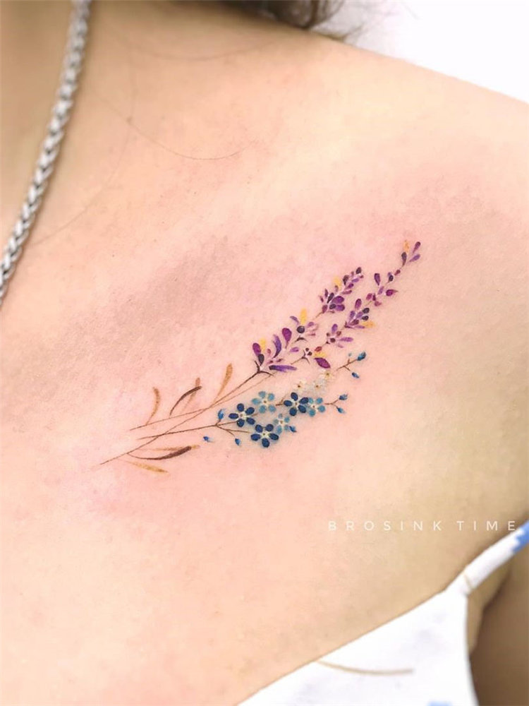 Simple lavender tattoo design ideas on arm, ankle, ribs and and more. If you want to creat lavender tattoo, you can browse our website from time to time. #tattooideas #flowertattoos #lavendertattoo