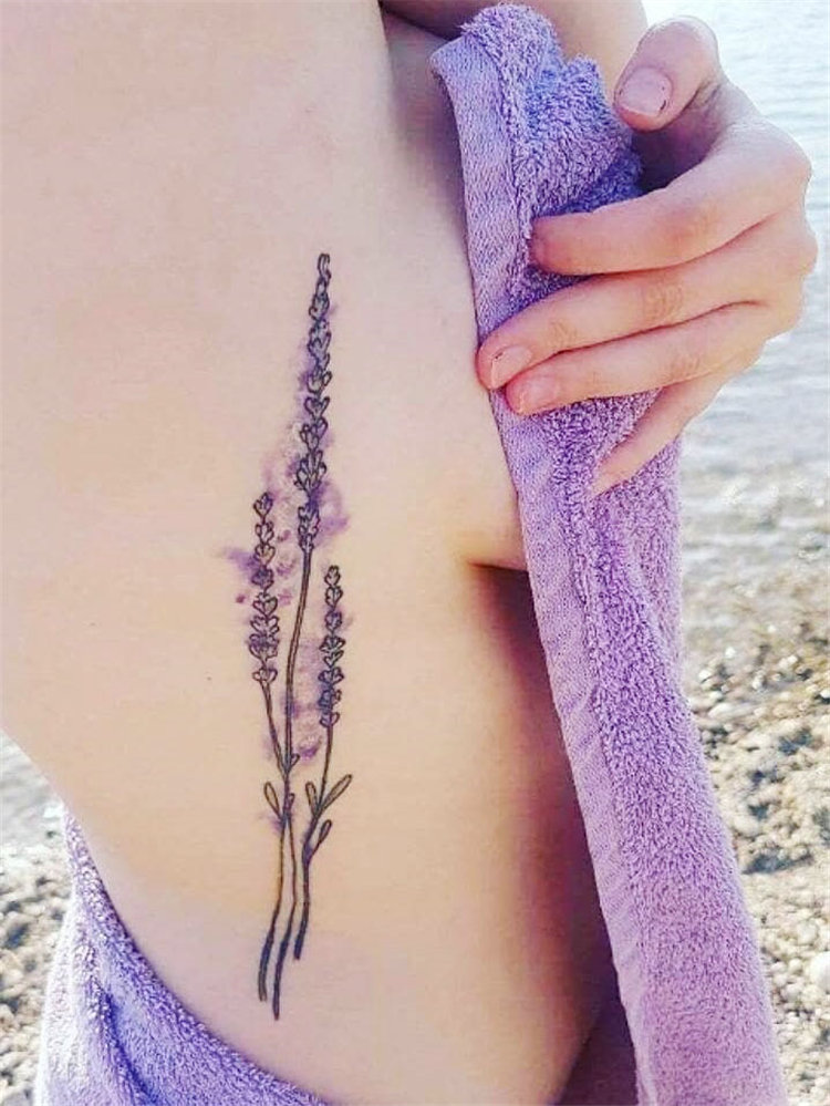 Simple lavender tattoo design ideas on arm, ankle, ribs and and more. If you want to creat lavender tattoo, you can browse our website from time to time. #tattooideas #flowertattoos #lavendertattoo